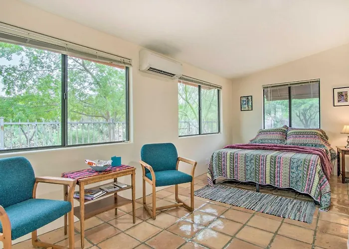 Holiday home Charming Casita Near Hiking & Biking! Tucson