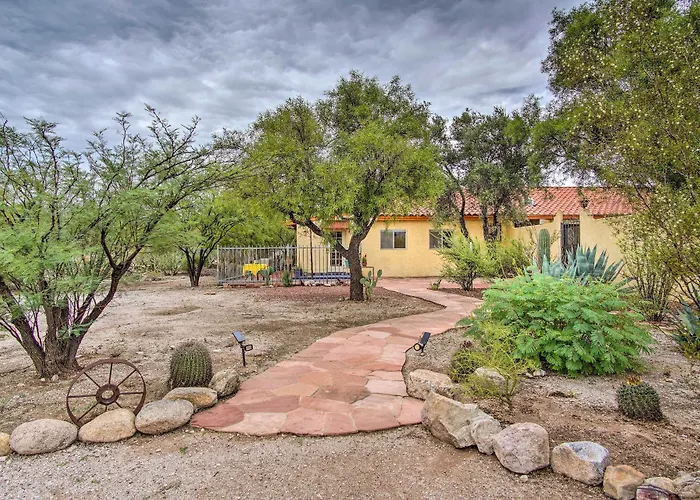 Charming Casita Near Hiking & Biking! *