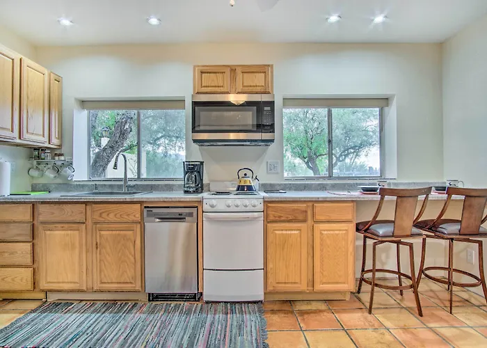 Charming Casita Near Hiking & Biking! Holiday home *