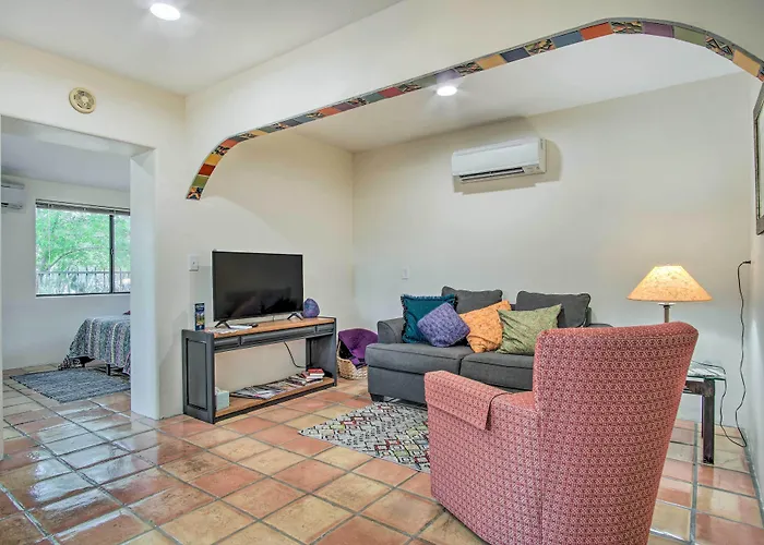 Holiday home Charming Casita Near Hiking & Biking! *