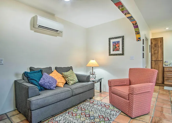 Charming Casita Near Hiking & Biking! Tucson